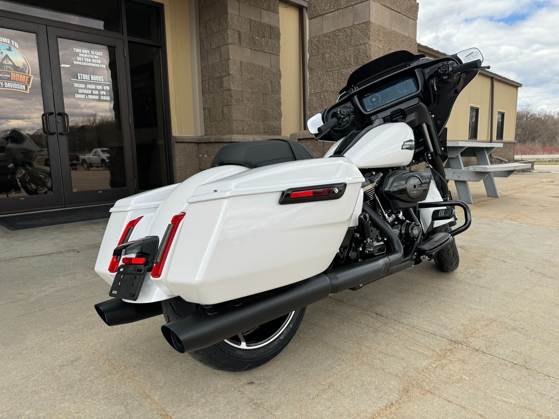 2024 Harley-Davidson Street Glide® in Rochester, Minnesota - Photo 3