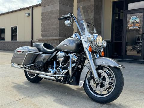 2017 Harley-Davidson Road King® in Rochester, Minnesota - Photo 2