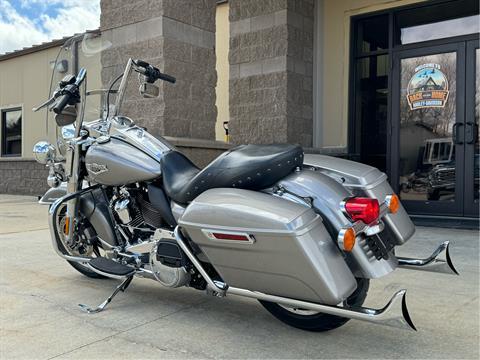 2017 Harley-Davidson Road King® in Rochester, Minnesota - Photo 5