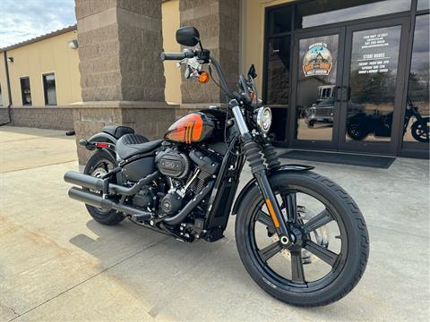 2023 Harley-Davidson Street Bob® 114 in Rochester, Minnesota - Photo 2