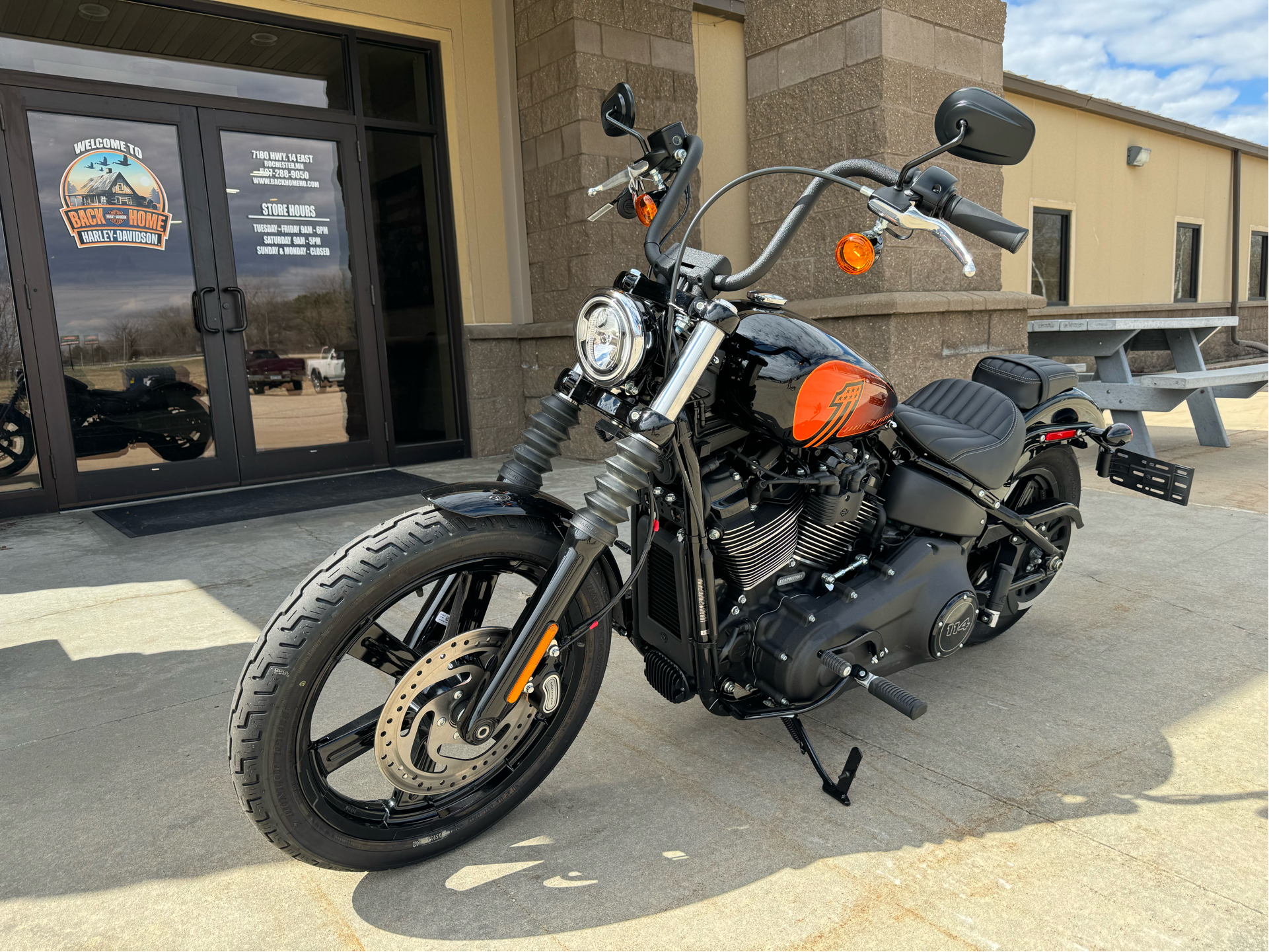 2023 Harley-Davidson Street Bob® 114 in Rochester, Minnesota - Photo 7