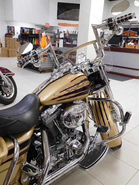 2003 Harley-Davidson Screamin' Eagle®  Road King® in Rochester, Minnesota - Photo 2
