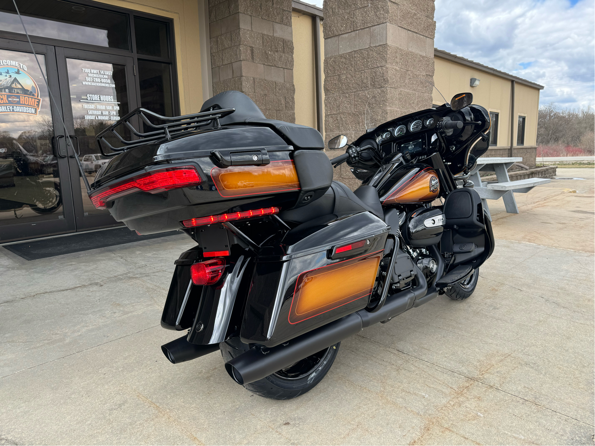 2024 Harley-Davidson Ultra Limited in Rochester, Minnesota - Photo 5