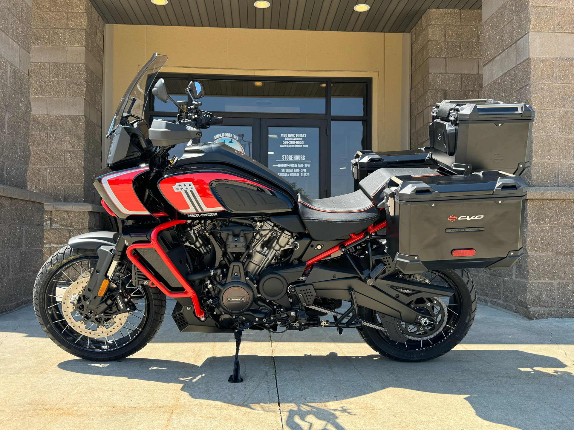 2024 Harley-Davidson CVO™ Pan America® in Rochester, Minnesota - Photo 4