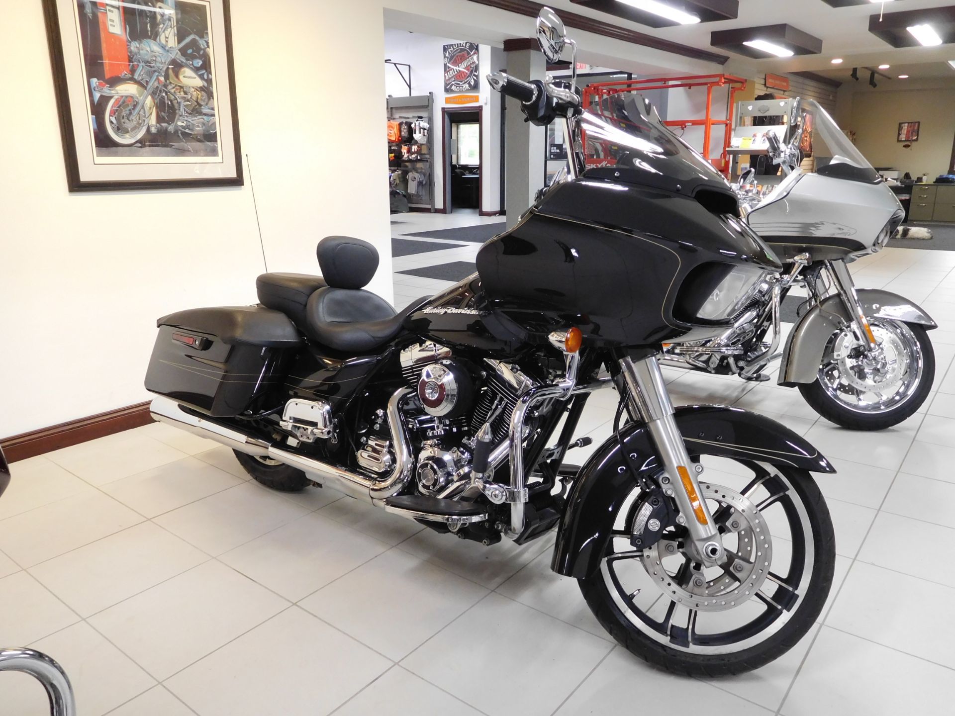 2016 Harley-Davidson Road Glide® Special in Rochester, Minnesota - Photo 4