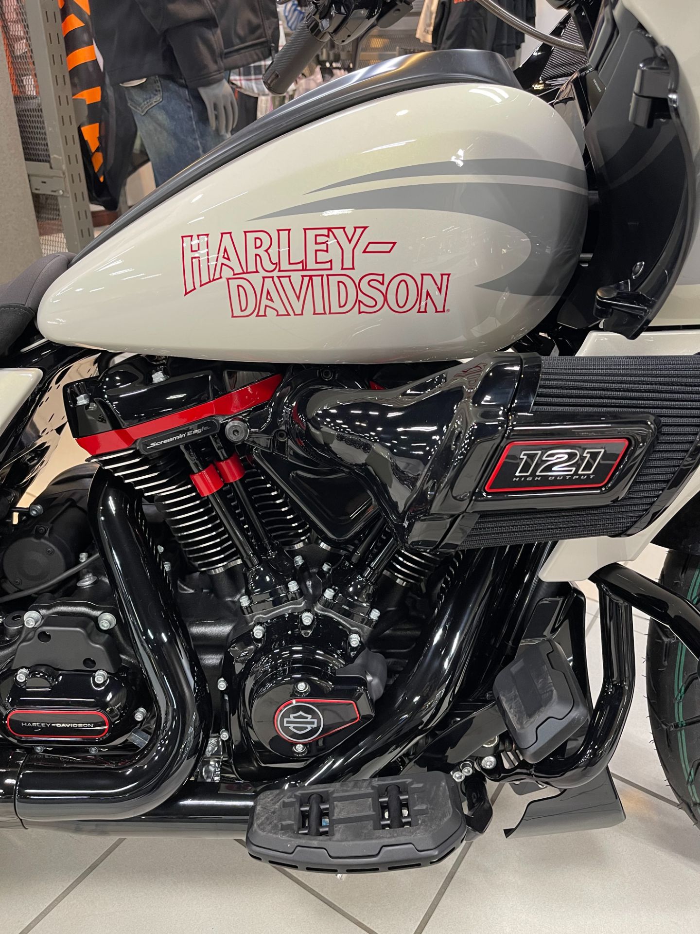 2024 Harley-Davidson CVO™ Road Glide® ST in Rochester, Minnesota - Photo 6