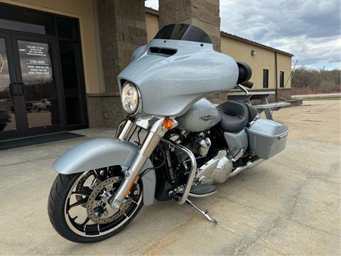 2023 Harley-Davidson Street Glide® in Rochester, Minnesota - Photo 7
