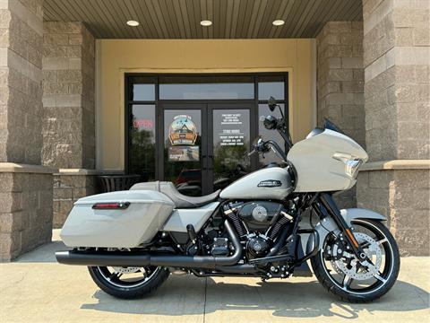 2024 Harley-Davidson Road Glide® in Rochester, Minnesota - Photo 1