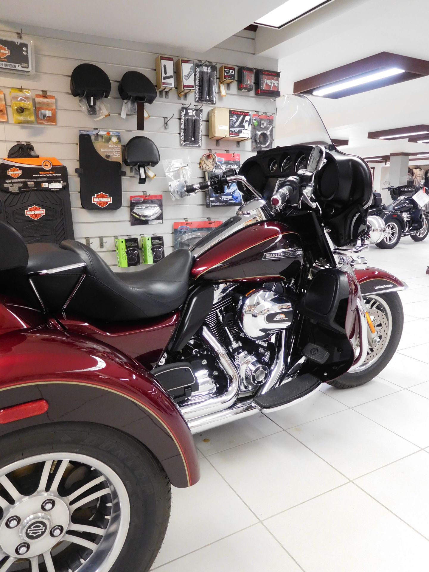 2014 Harley-Davidson Tri Glide® Ultra in Rochester, Minnesota - Photo 4