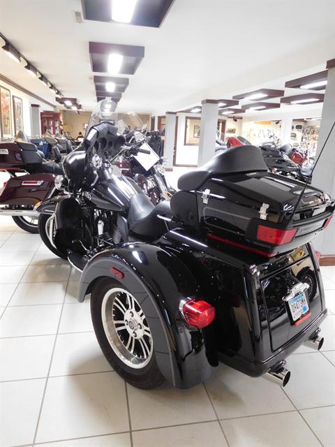 2012 Harley-Davidson Tri Glide® Ultra Classic® in Rochester, Minnesota - Photo 7