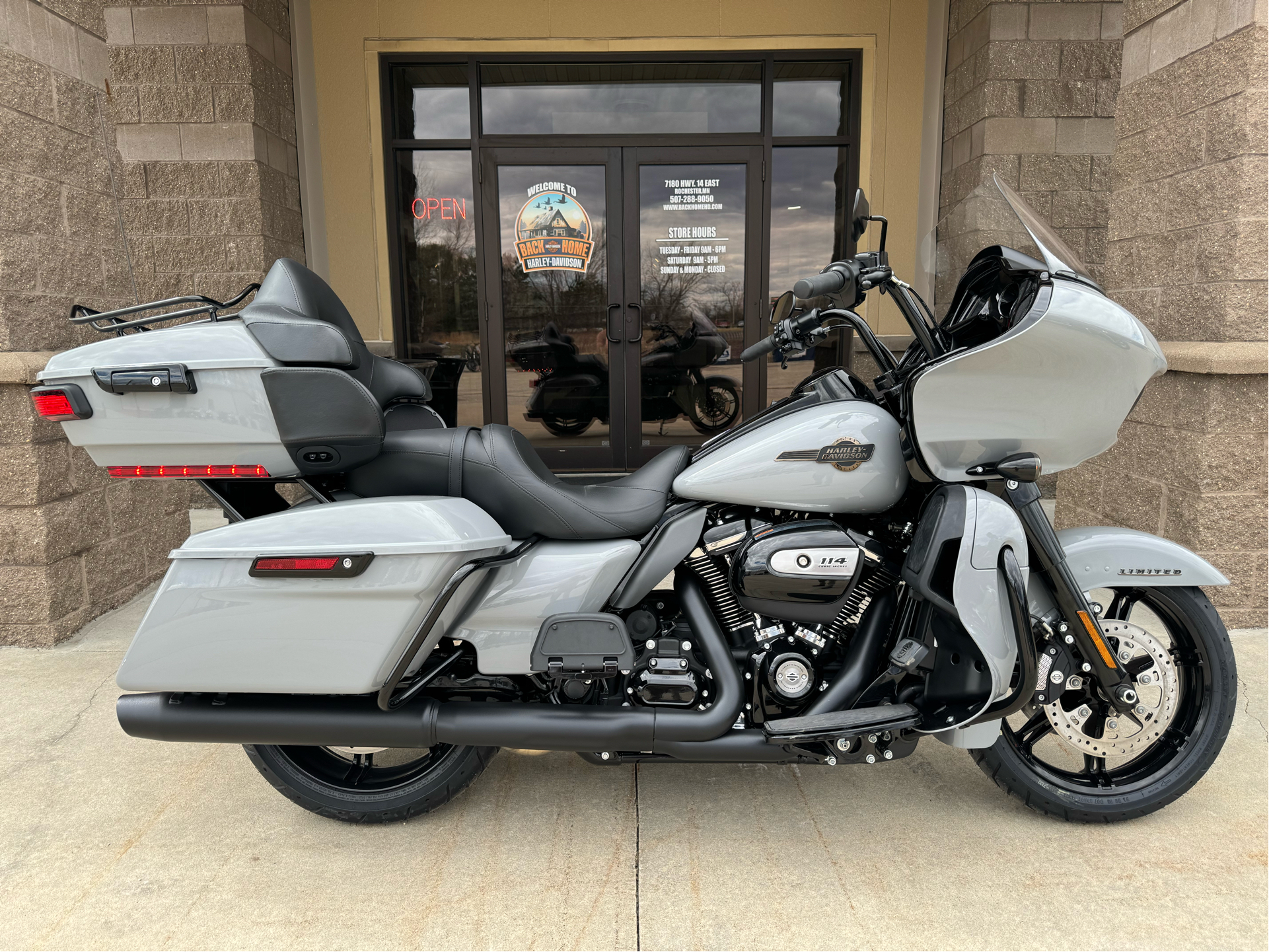 2024 Harley-Davidson Road Glide® Limited in Rochester, Minnesota - Photo 1
