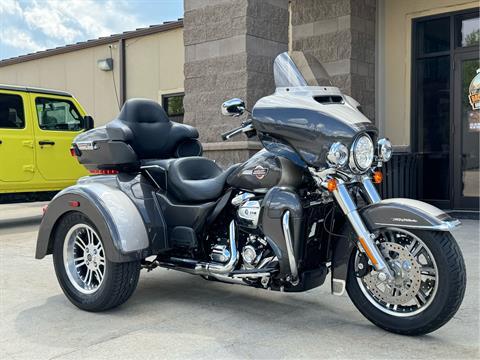 2023 Harley-Davidson Tri Glide® Ultra in Rochester, Minnesota - Photo 2