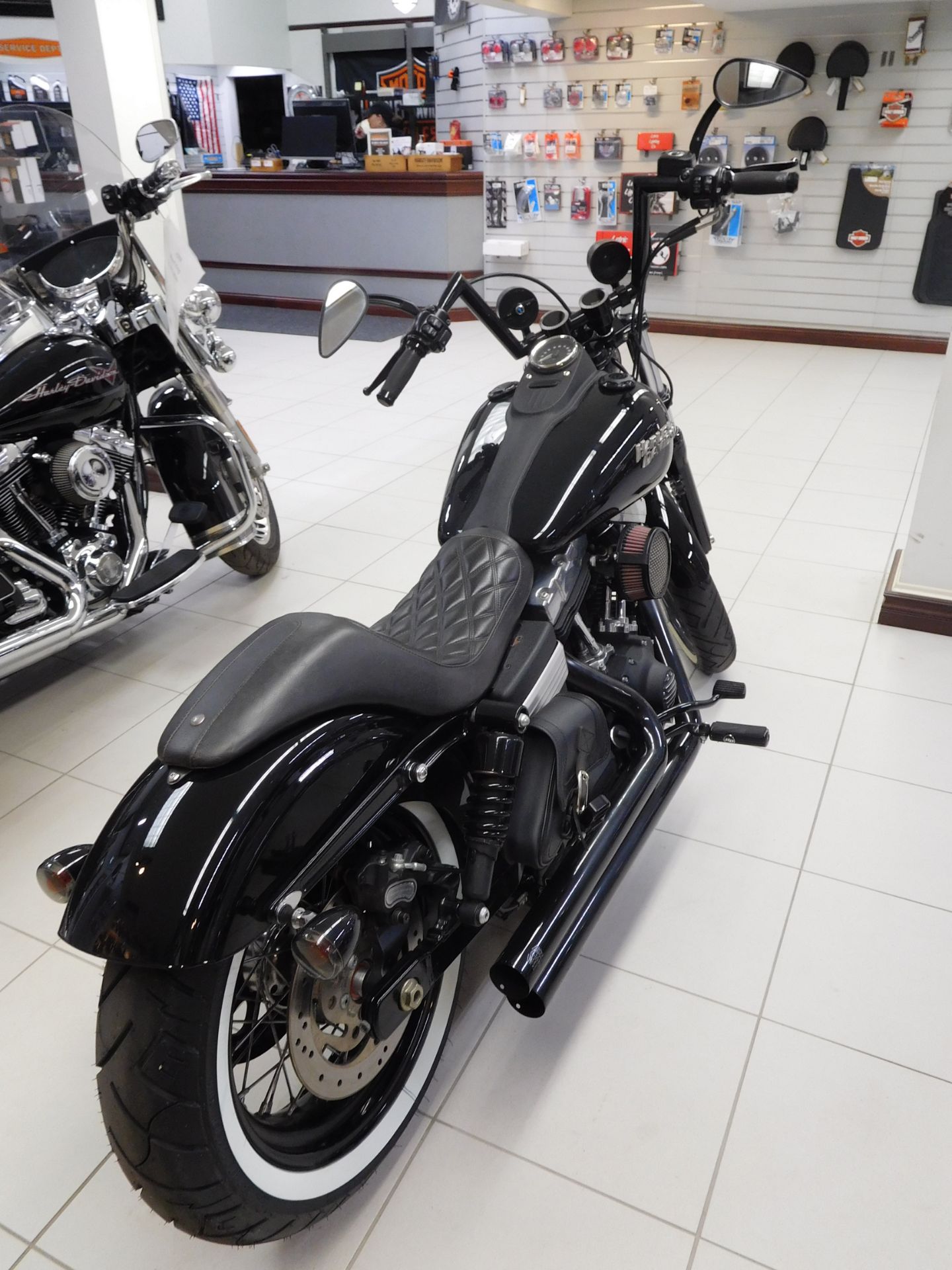 2012 Harley-Davidson Dyna® Street Bob® in Rochester, Minnesota - Photo 5