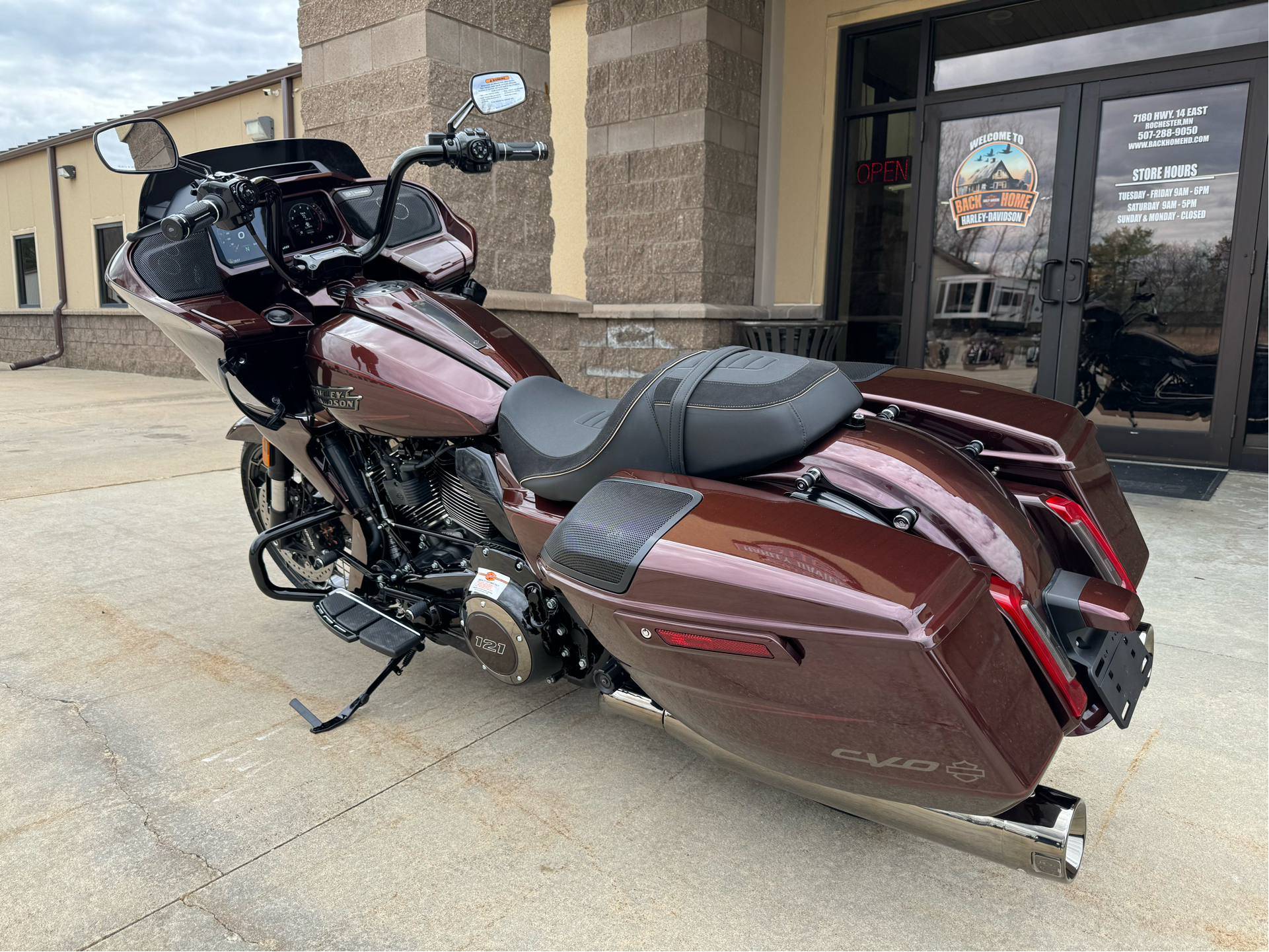 2024 Harley-Davidson CVO™ Road Glide® in Rochester, Minnesota - Photo 6