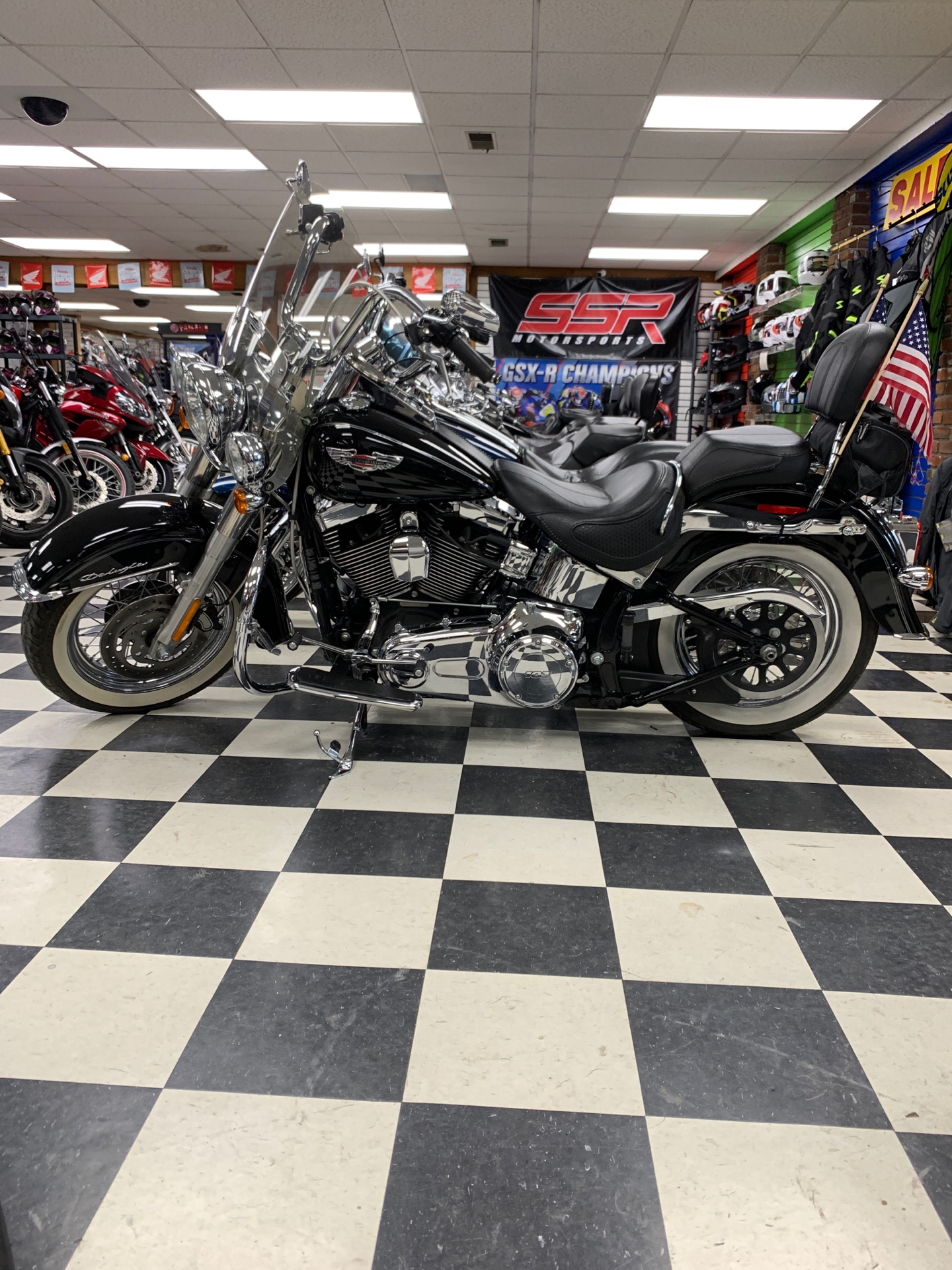 2014 Harley-Davidson Softail® Deluxe in Jefferson City, Missouri - Photo 2