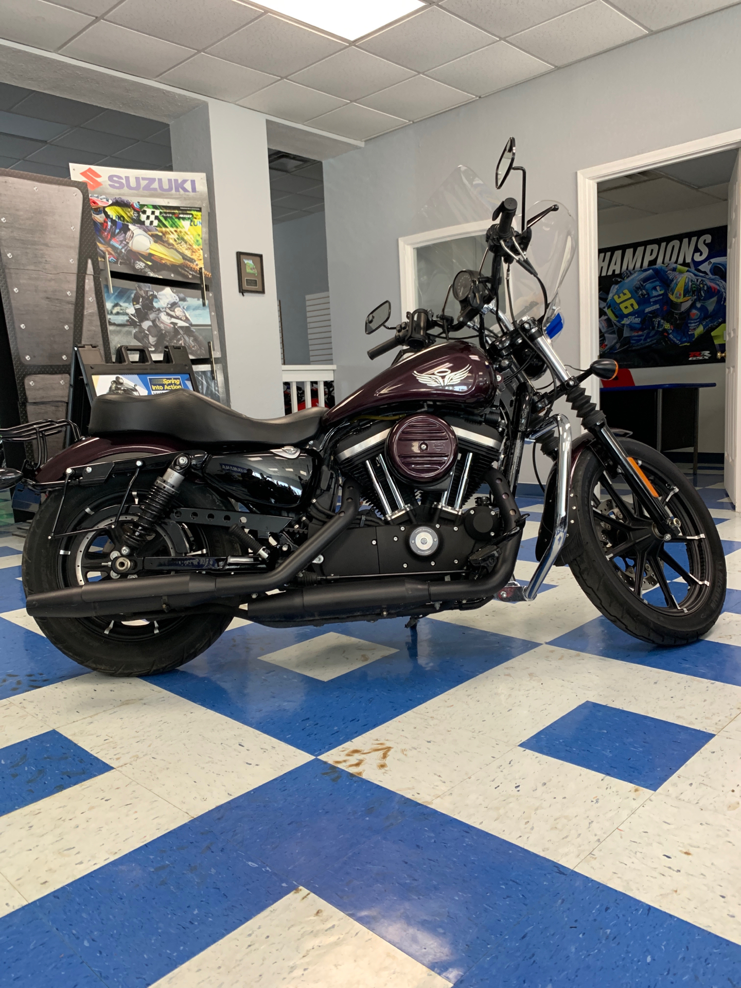2019 Harley-Davidson Iron 883™ in Jefferson City, Missouri - Photo 5
