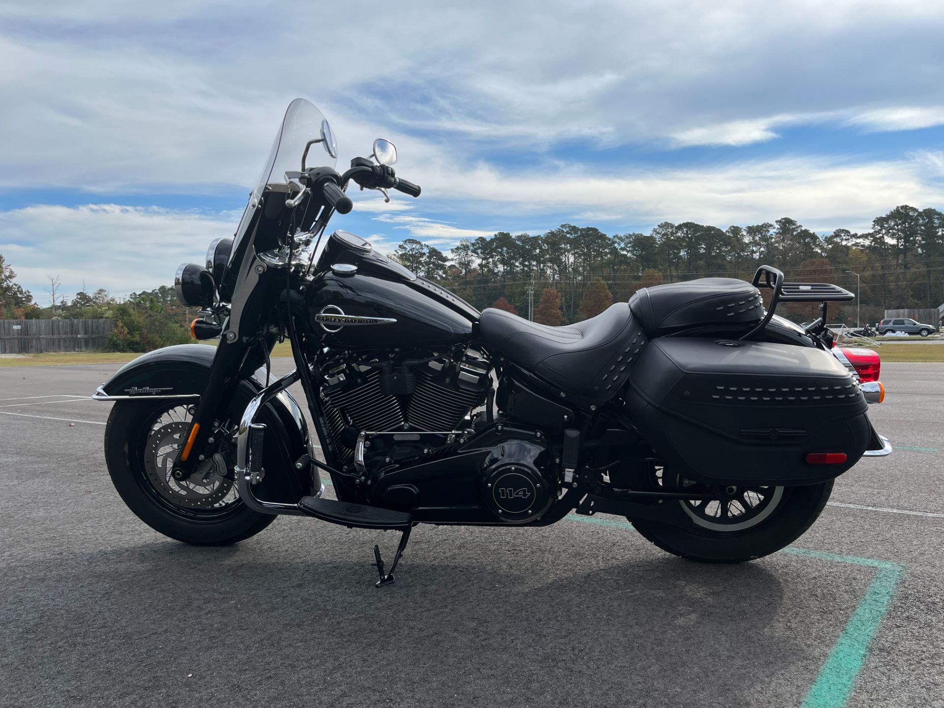 2020 Harley-Davidson Heritage Classic 114 in Jacksonville, North Carolina - Photo 2