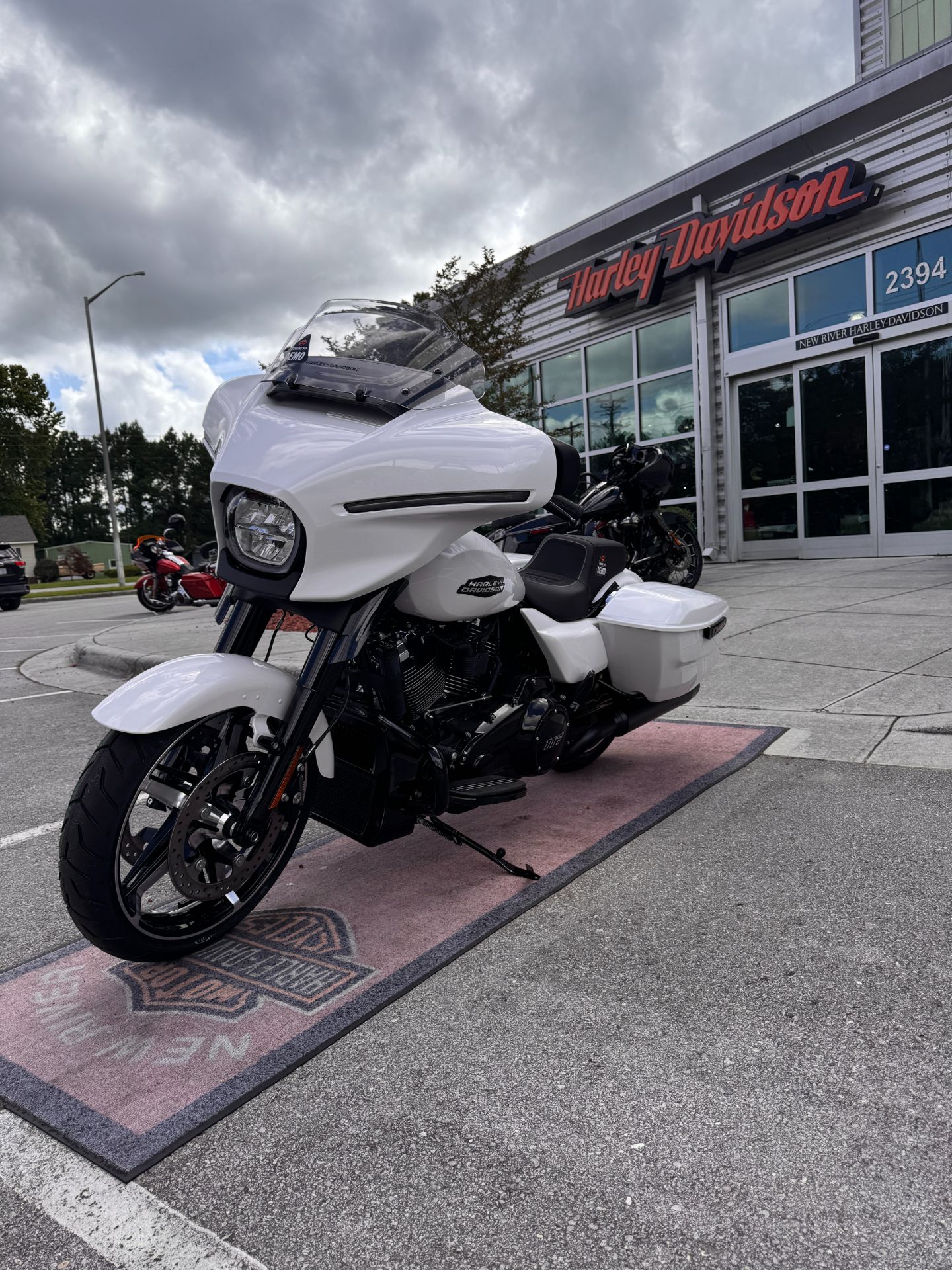 2024 Harley-Davidson Street Glide® in Jacksonville, North Carolina - Photo 3