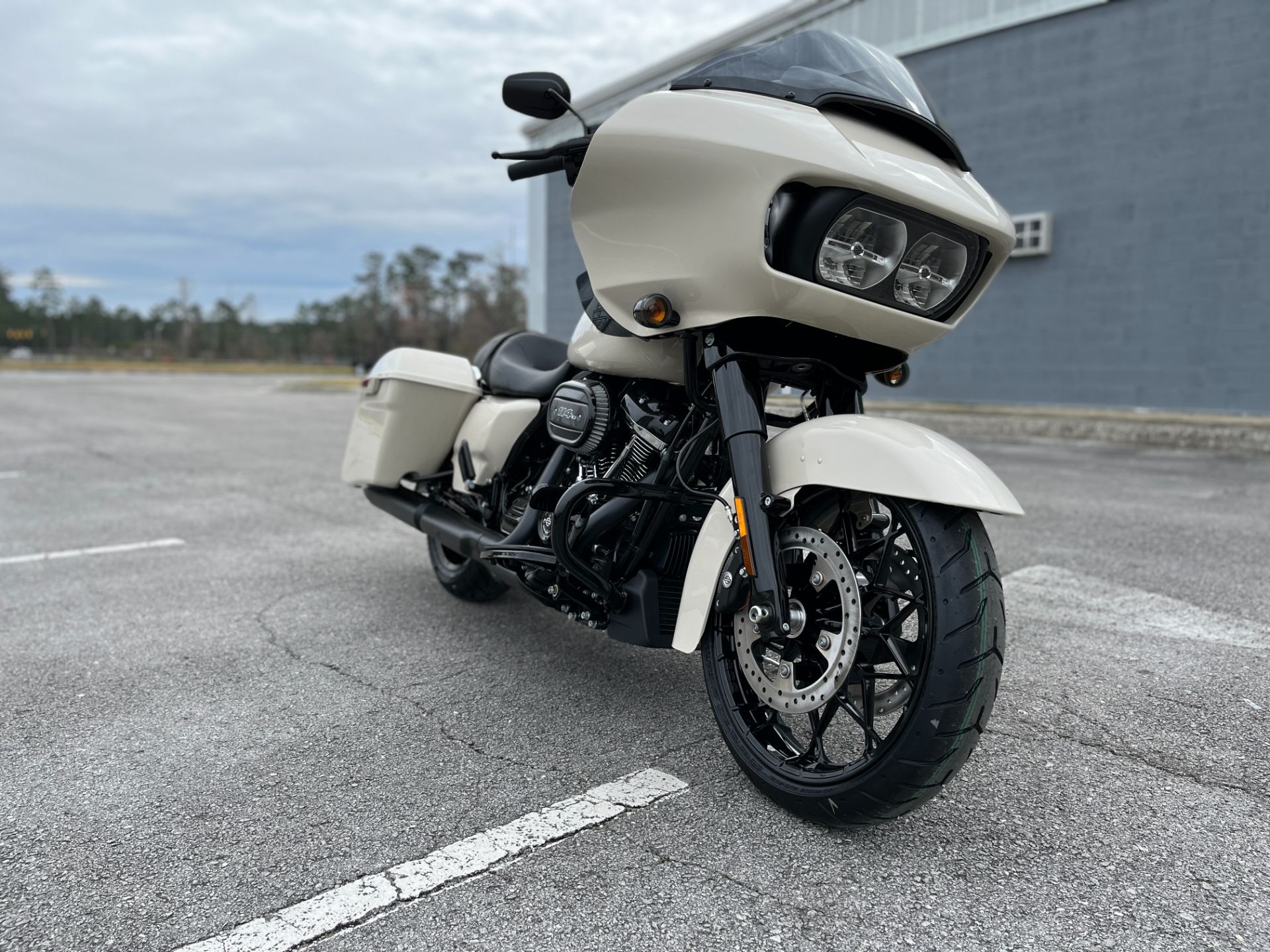 2022 Harley-Davidson Road Glide® Special in Jacksonville, North Carolina - Photo 5