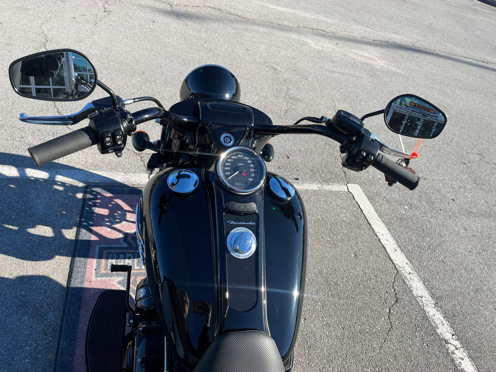 2024 Harley-Davidson FREEWHEELER in Jacksonville, North Carolina - Photo 10