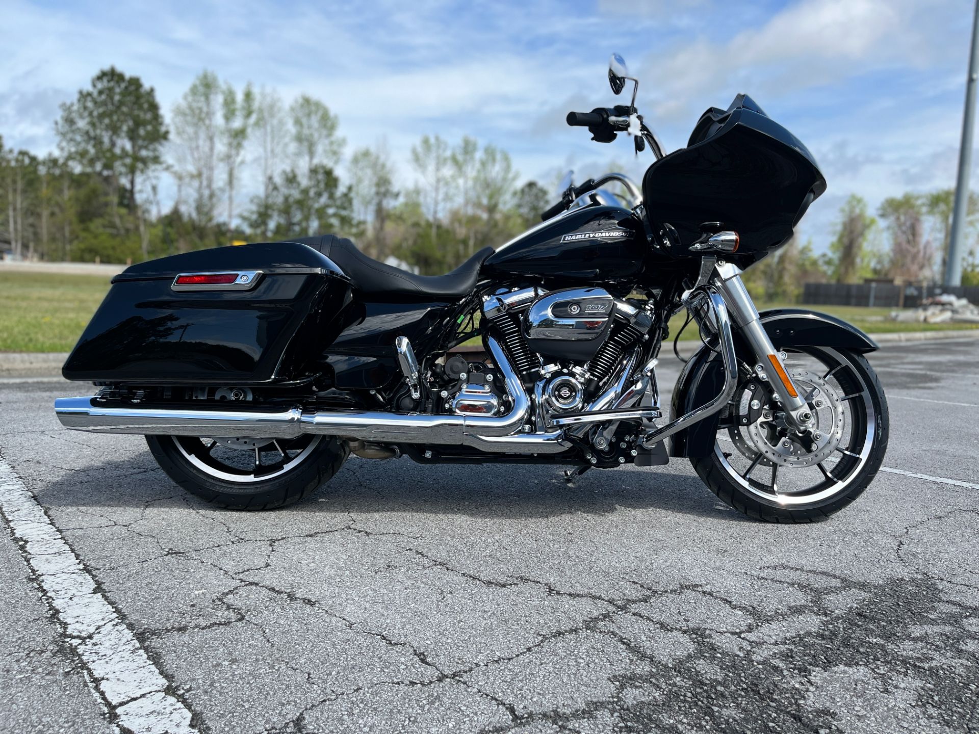 2022 Harley-Davidson Road Glide® in Jacksonville, North Carolina - Photo 2