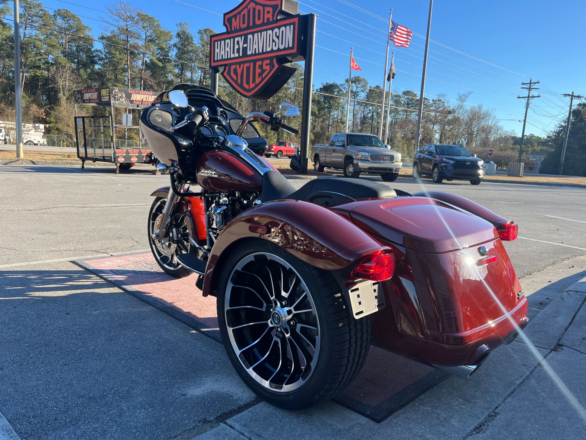 2024 Harley-Davidson Road Glide® 3 in Jacksonville, North Carolina - Photo 6
