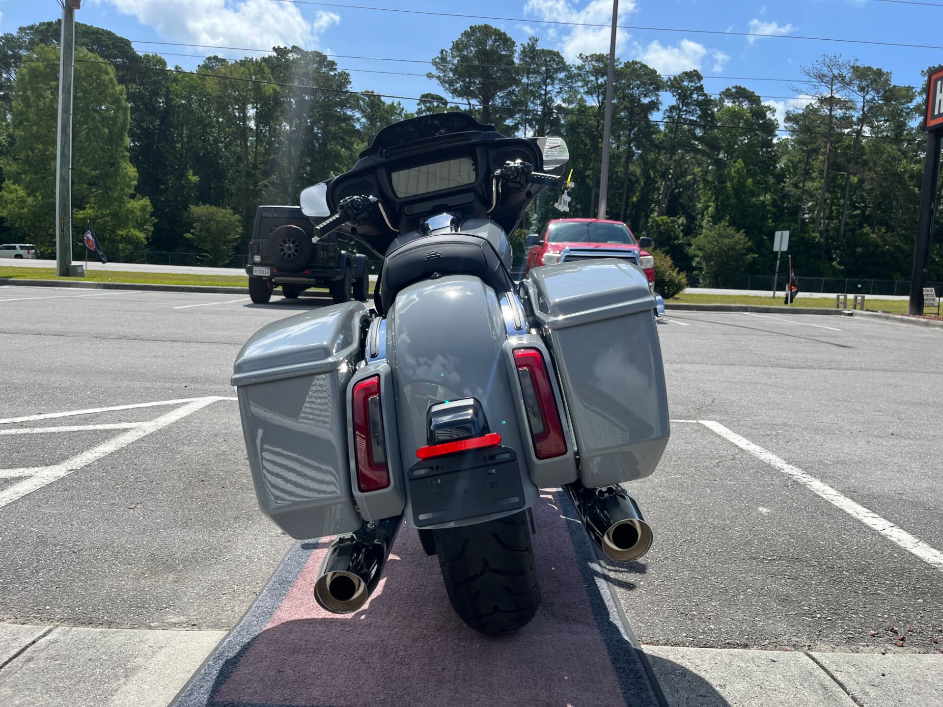 2024 Harley-Davidson Street Glide® in Jacksonville, North Carolina - Photo 8