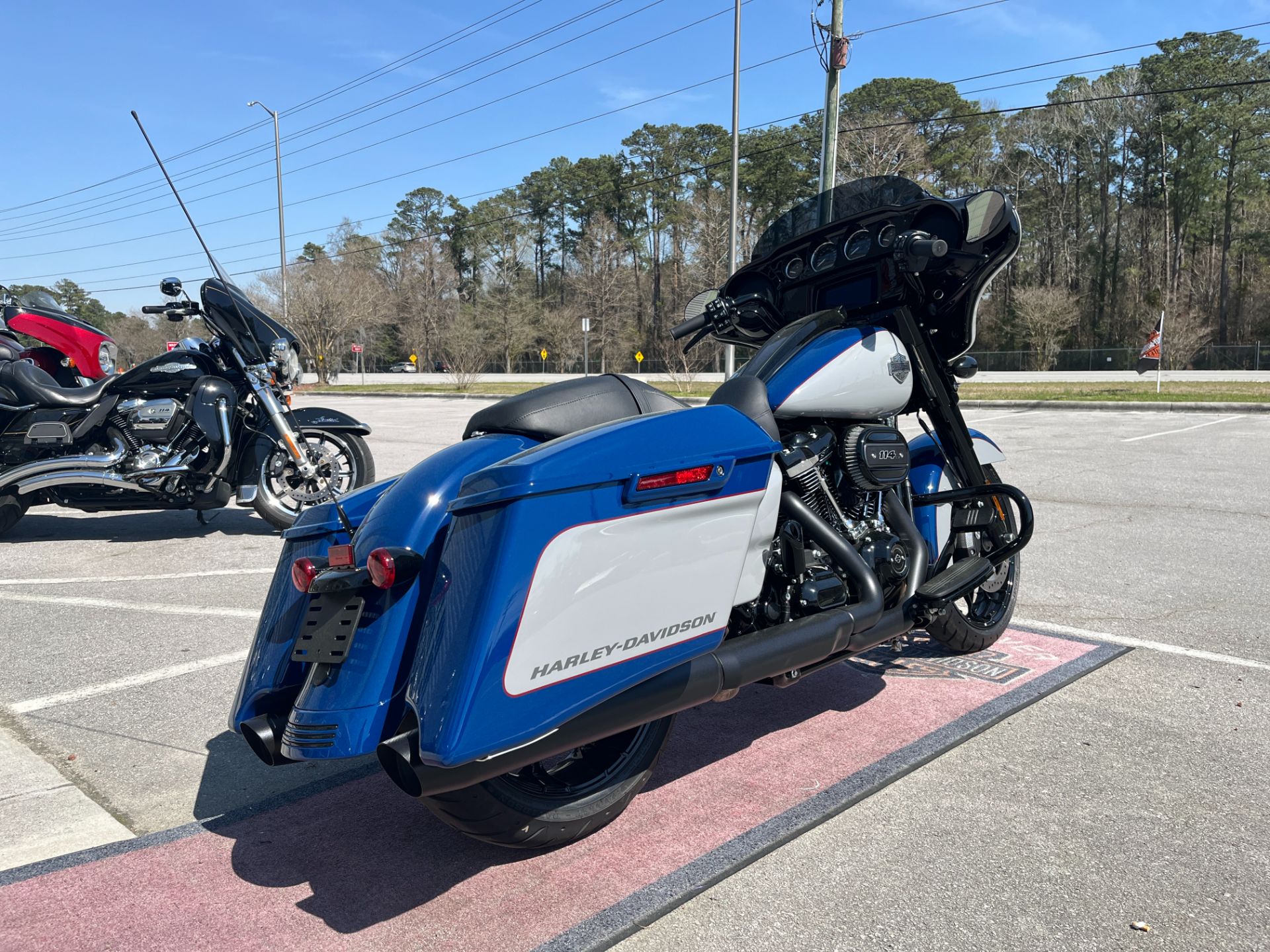 2023 Harley-Davidson Street Glide® Special in Jacksonville, North Carolina - Photo 5