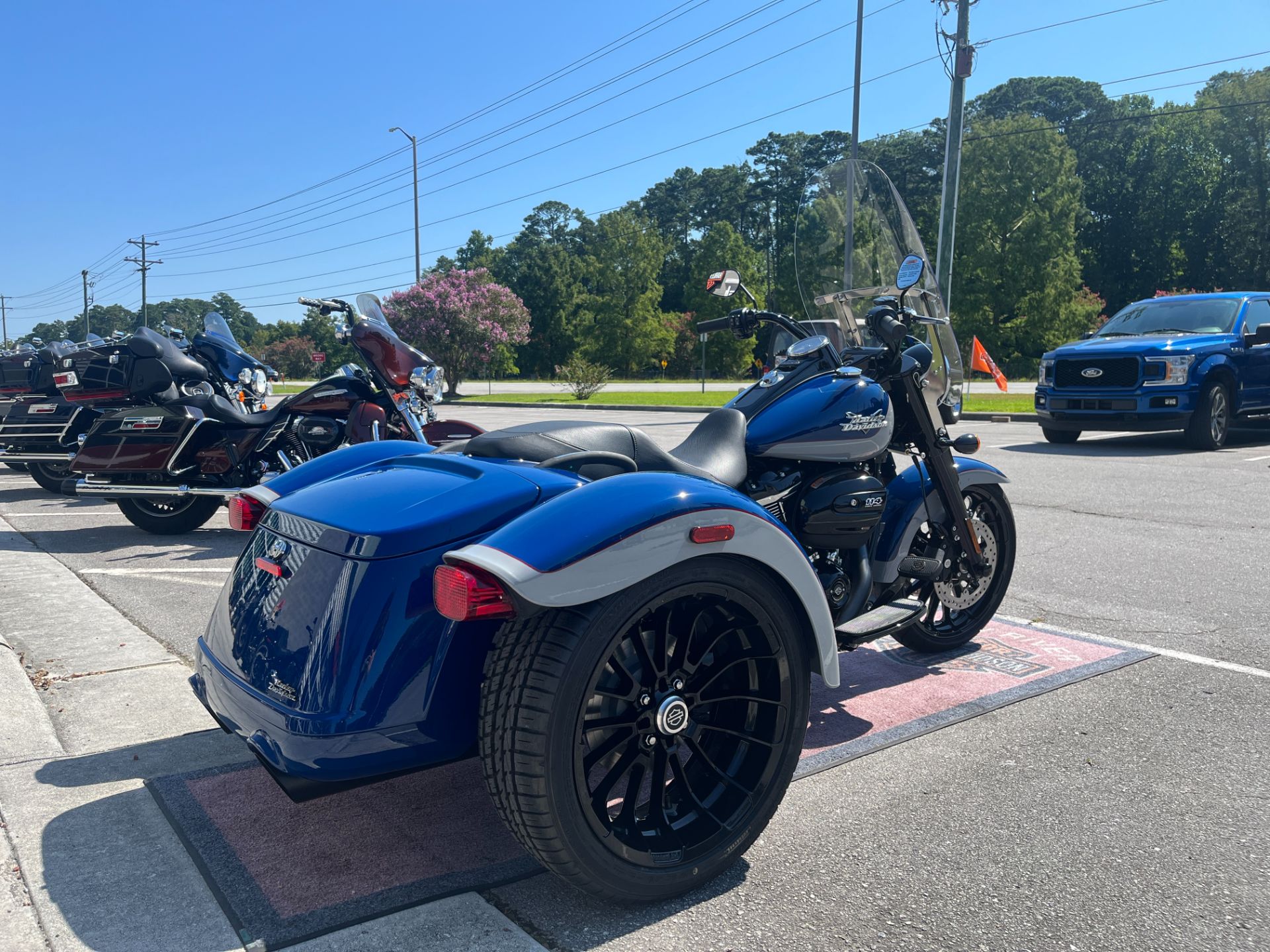 2023 Harley-Davidson Freewheeler® in Jacksonville, North Carolina - Photo 5