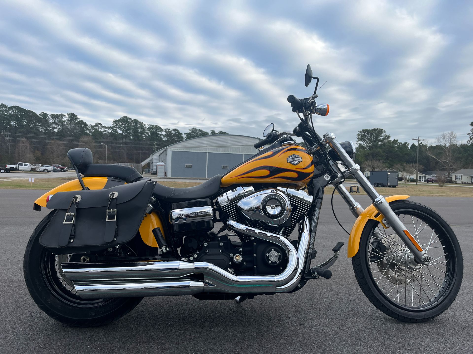 2011 Harley-Davidson Dyna® Wide Glide® in Jacksonville, North Carolina - Photo 2
