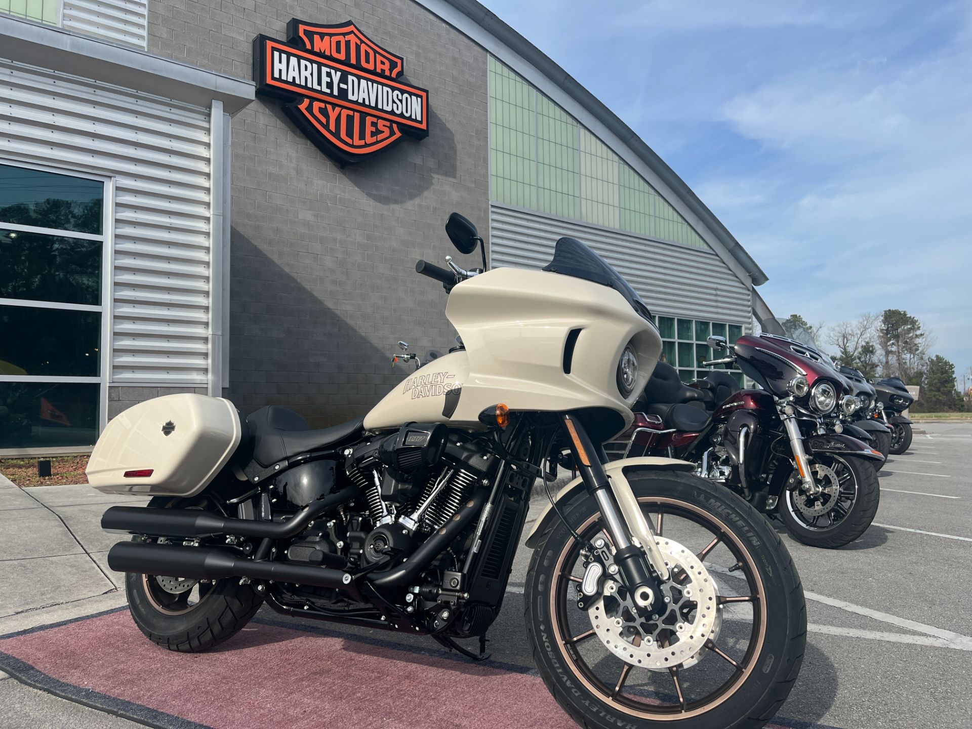 2023 Harley-Davidson Low Rider® ST in Jacksonville, North Carolina - Photo 4