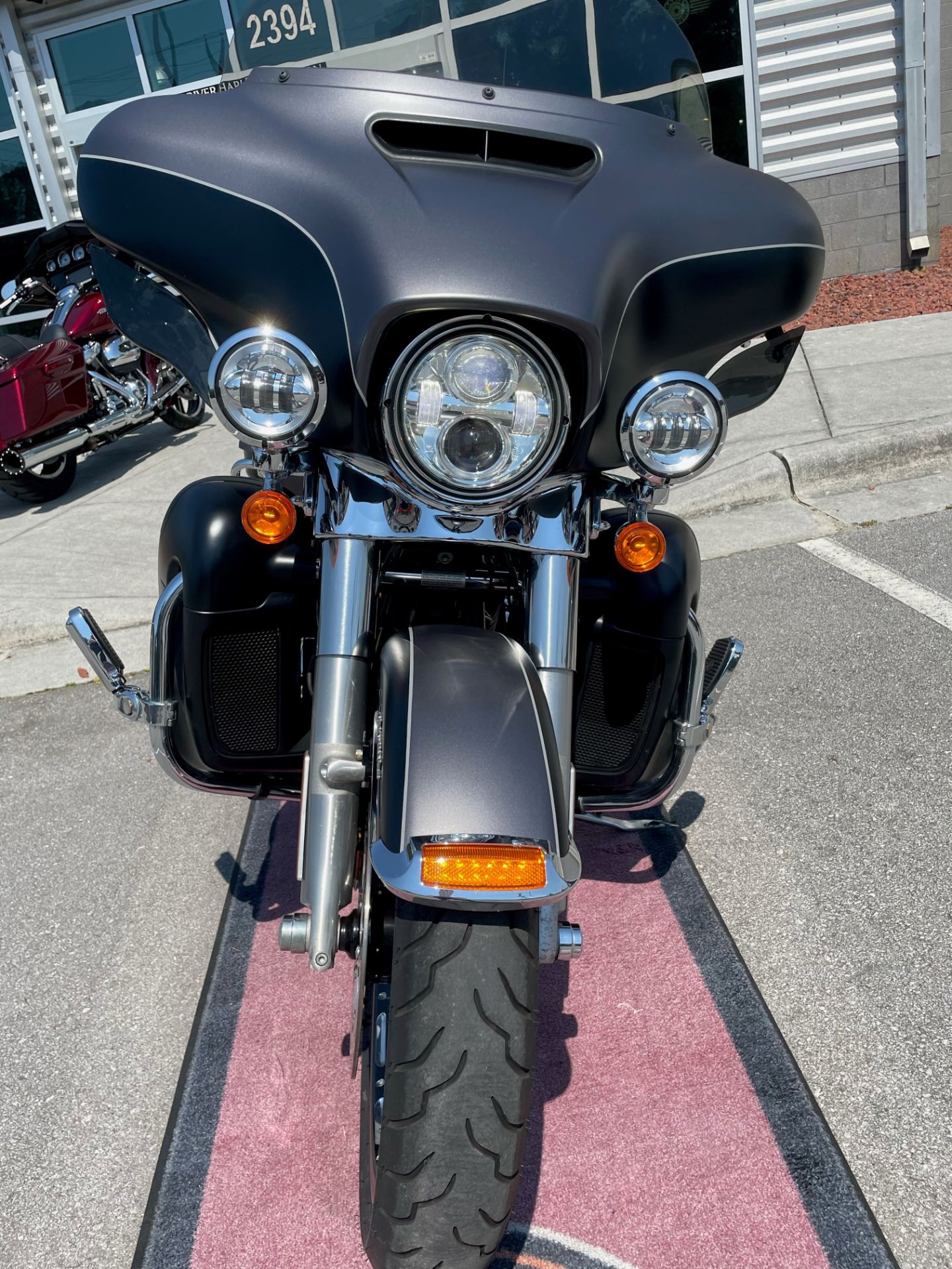 2017 Harley-Davidson Electra Glide® Ultra Limited® in Jacksonville, North Carolina - Photo 2