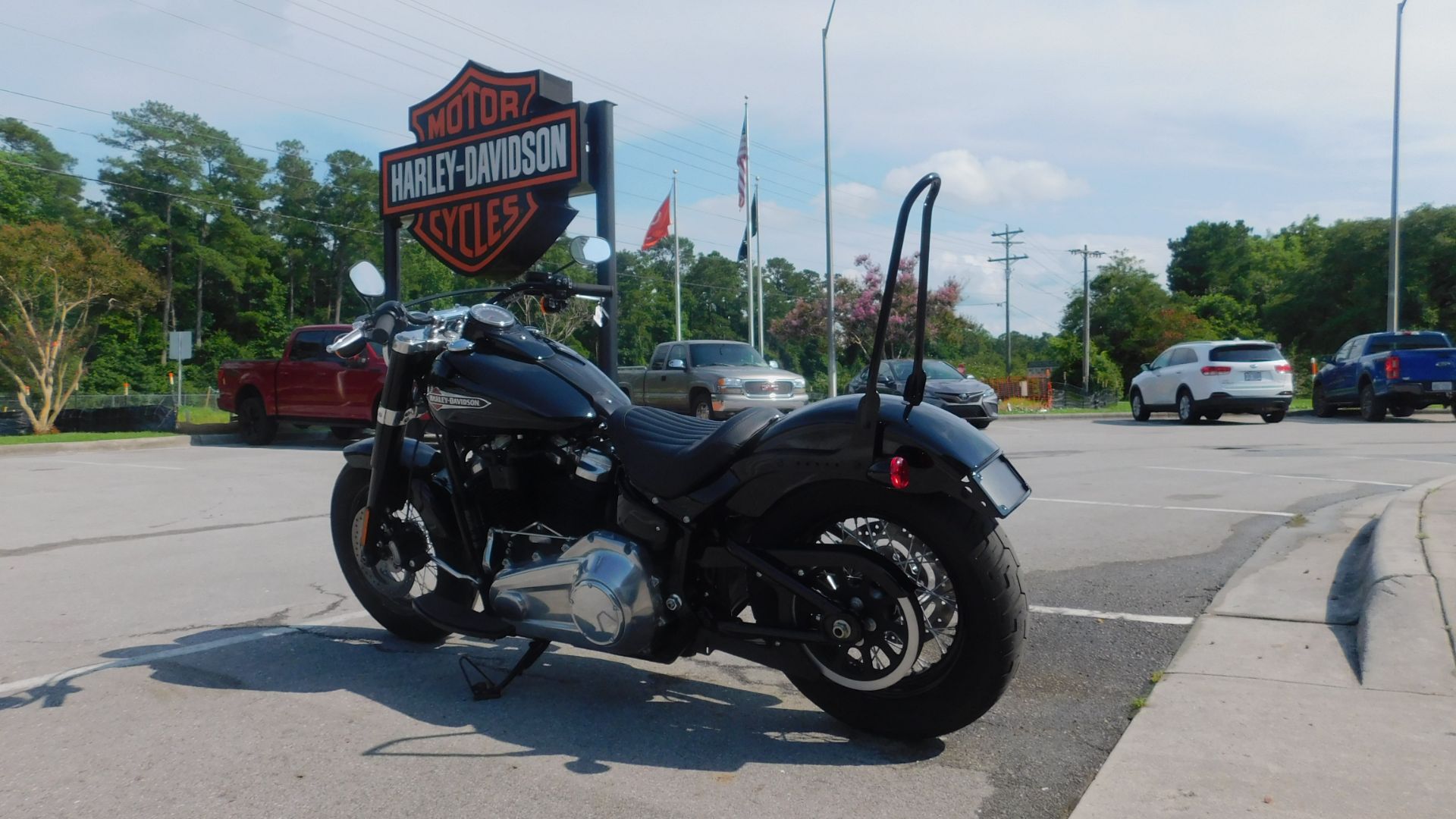 2020 Harley-Davidson Softail® Slim in Jacksonville, North Carolina - Photo 5