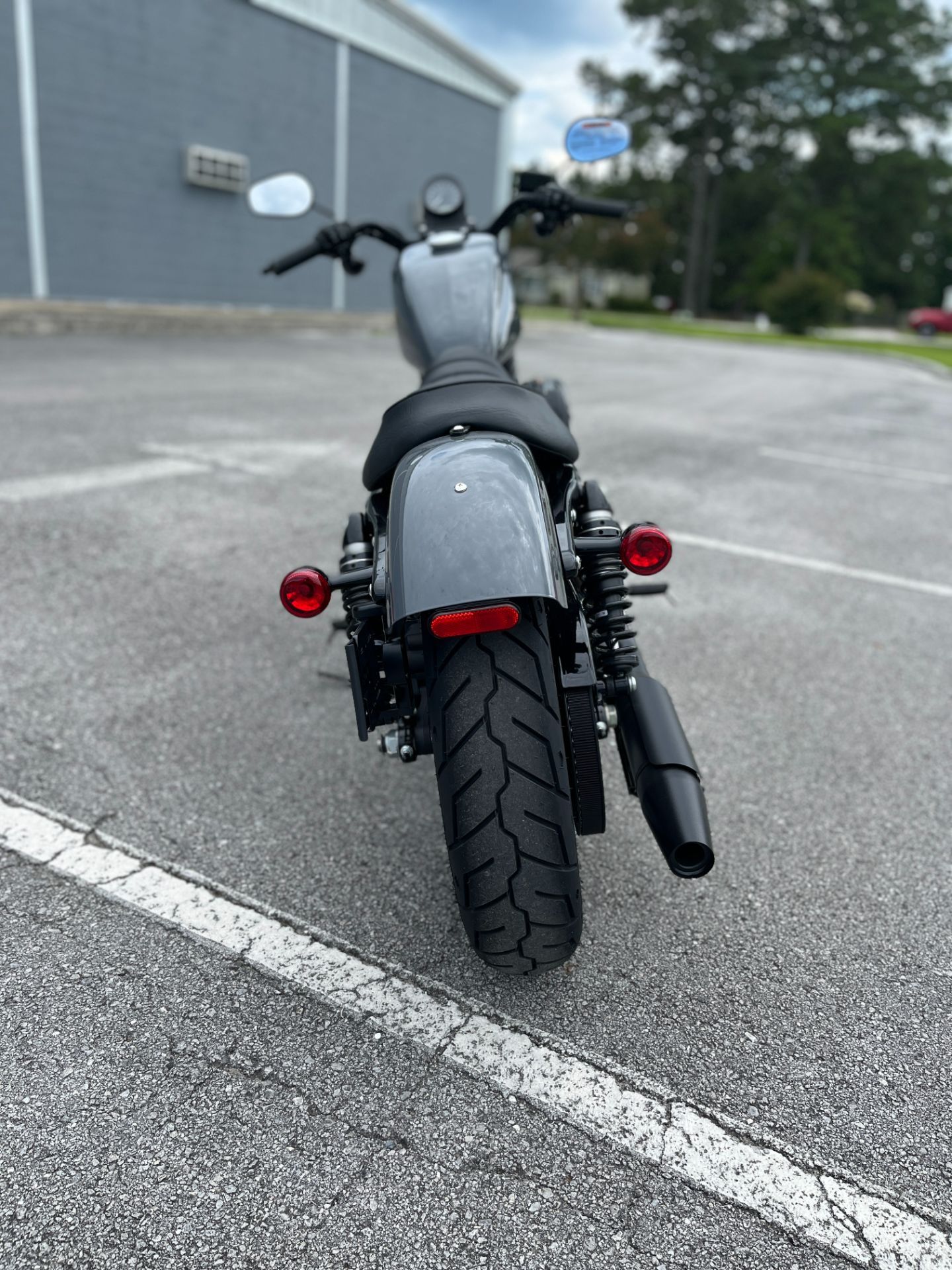 2022 Harley-Davidson Iron 883™ in Jacksonville, North Carolina - Photo 8