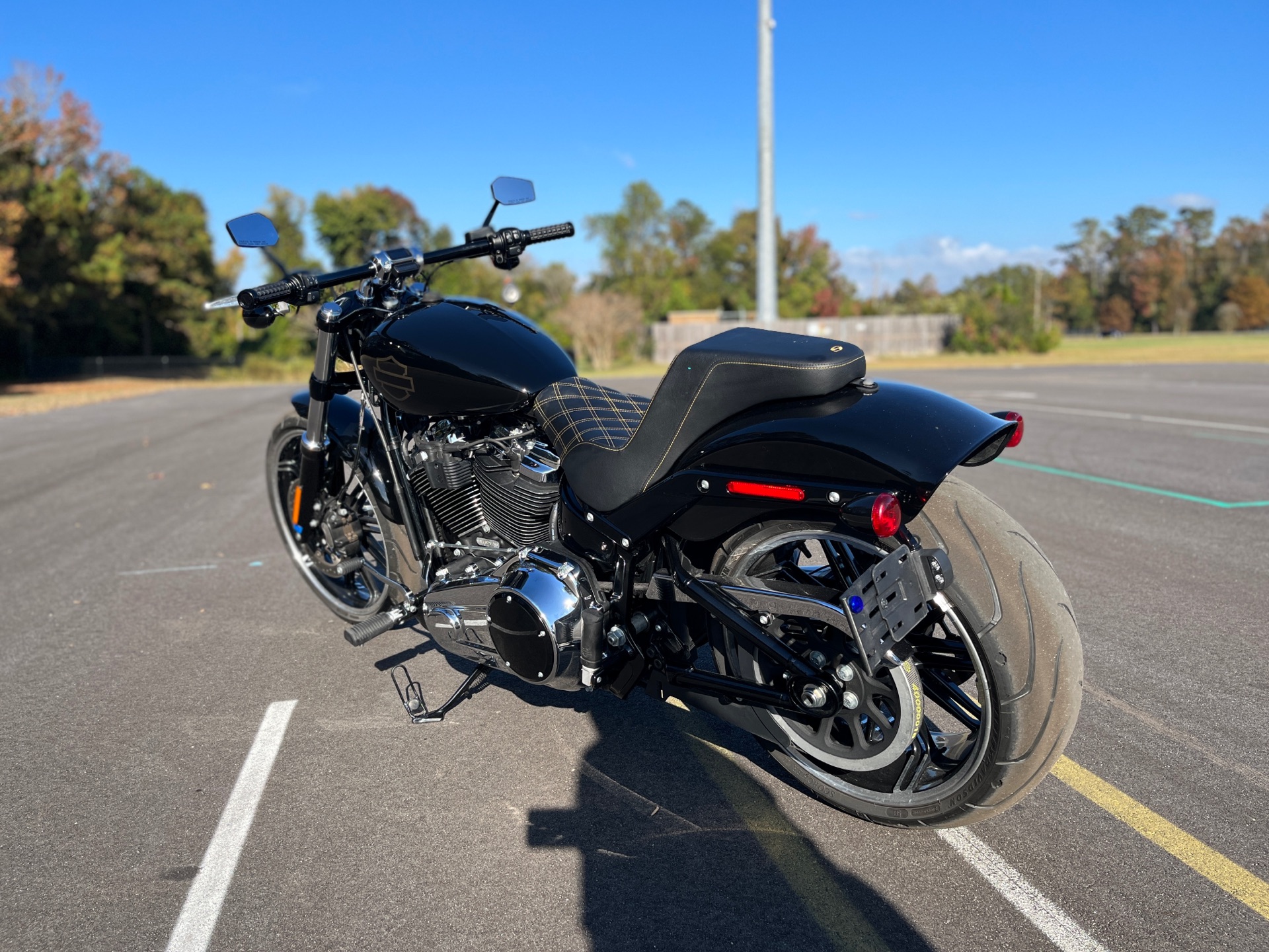 2018 Harley-Davidson Breakout® 107 in Jacksonville, North Carolina - Photo 10