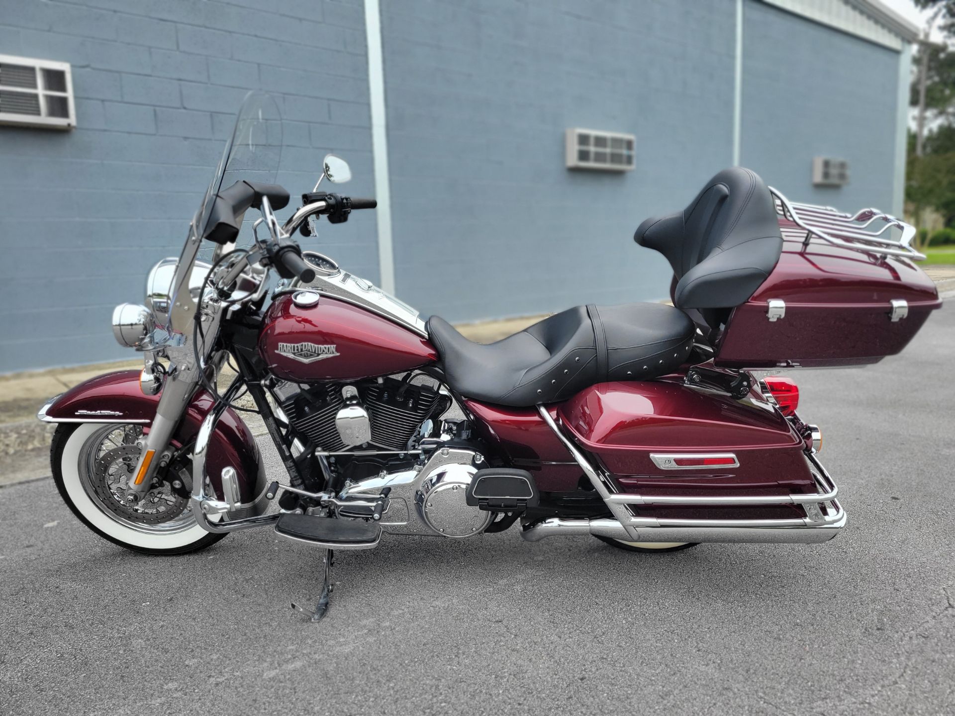 2014 Harley-Davidson Road King® in Jacksonville, North Carolina - Photo 4