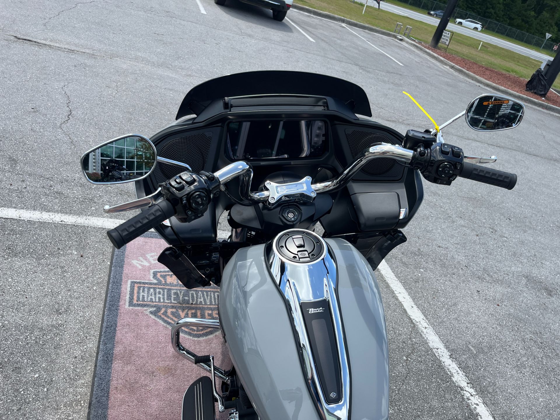 2024 Harley-Davidson ROAD GLIDE in Jacksonville, North Carolina - Photo 10