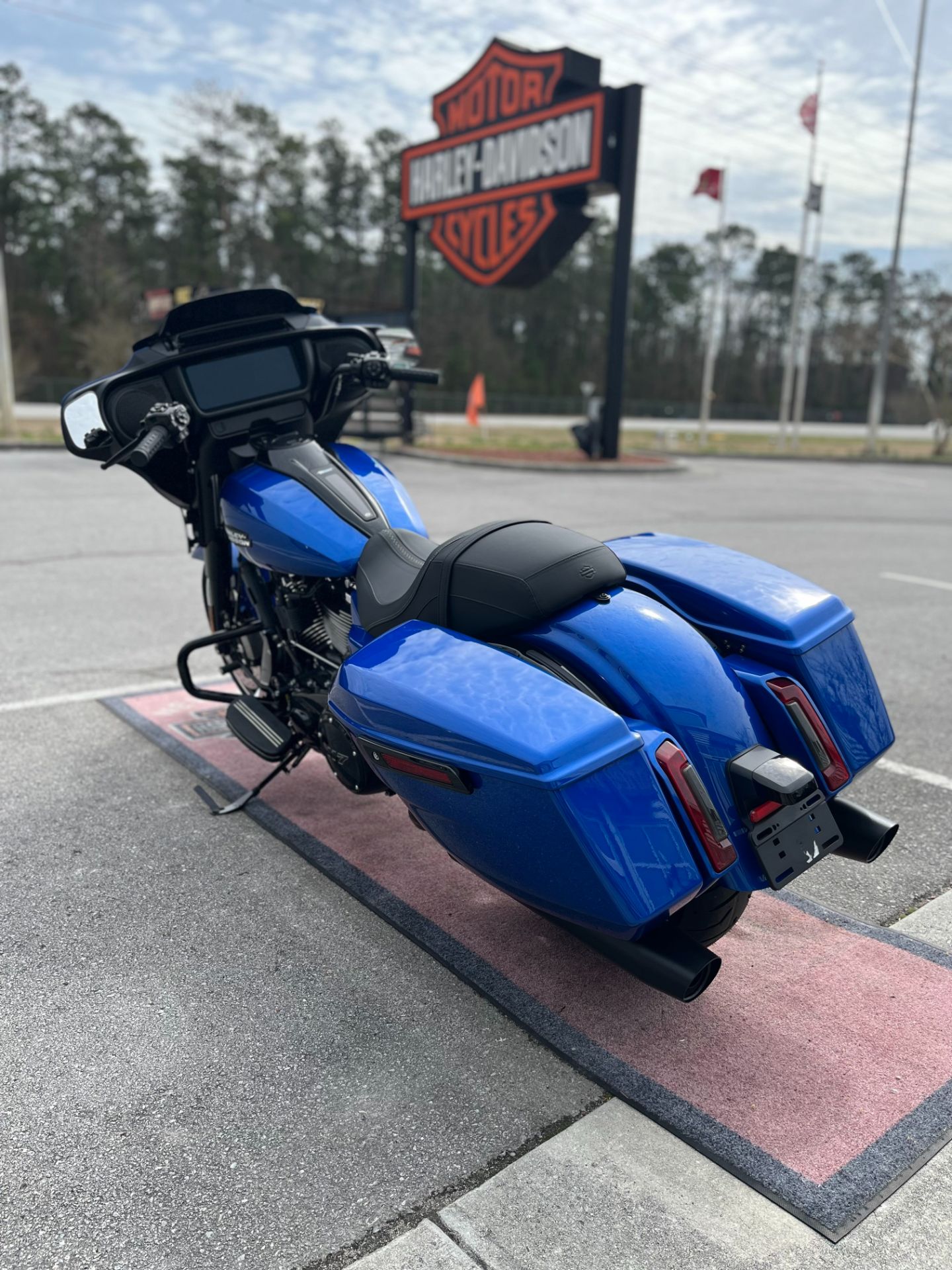 2024 Harley-Davidson Street Glide® in Jacksonville, North Carolina - Photo 6