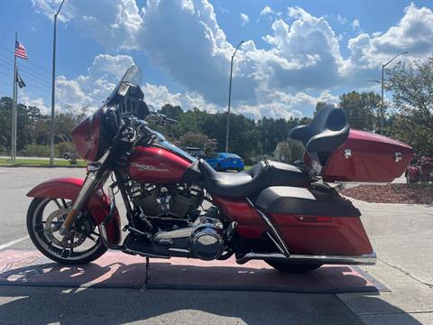 2019 Harley-Davidson Street Glide® in Jacksonville, North Carolina - Photo 2