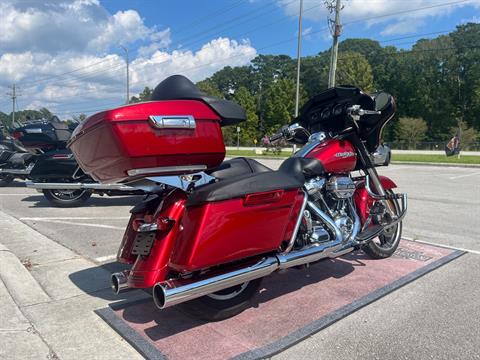 2019 Harley-Davidson Street Glide® in Jacksonville, North Carolina - Photo 5