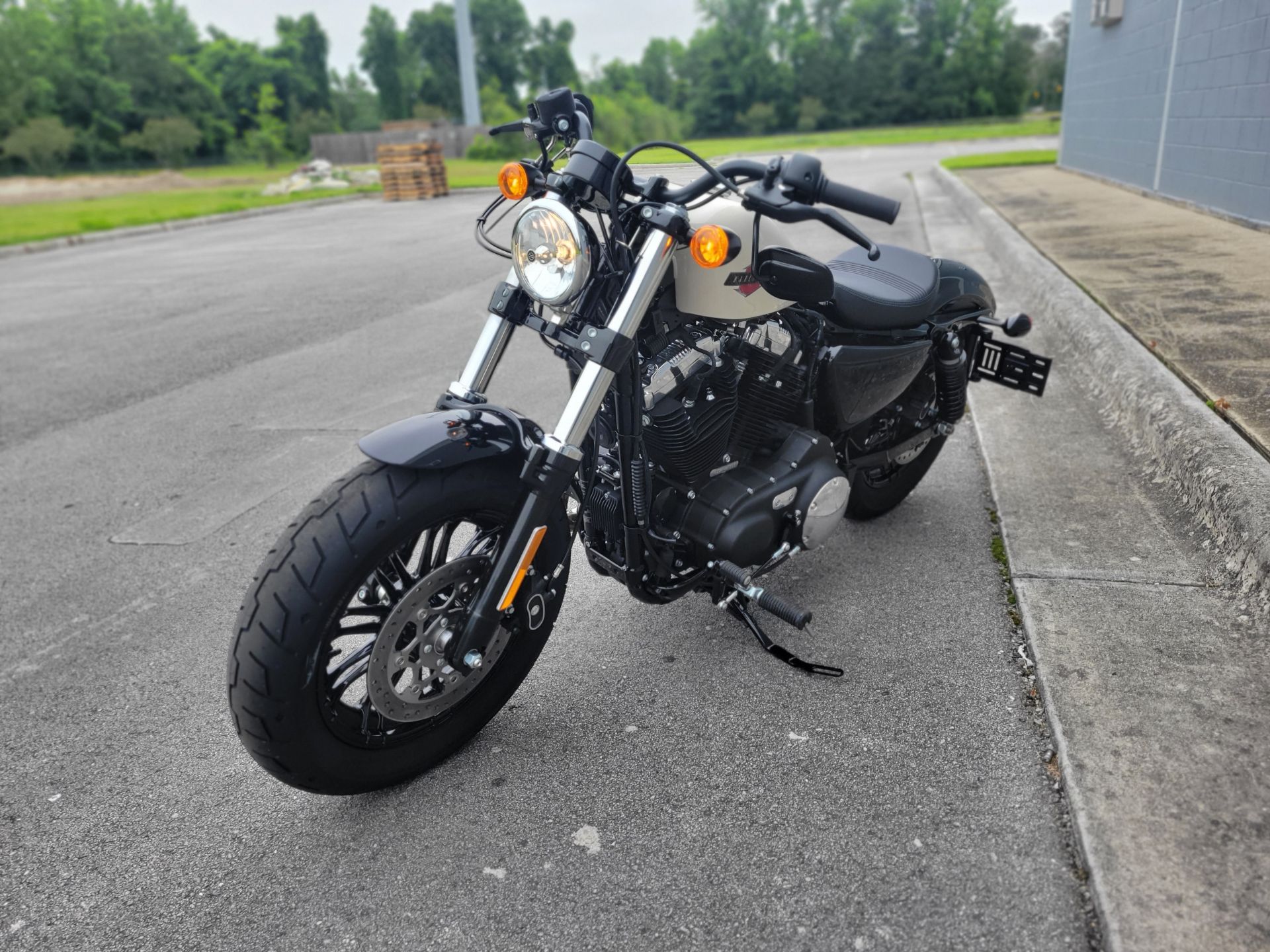 2022 Harley-Davidson Forty-Eight® in Jacksonville, North Carolina - Photo 4