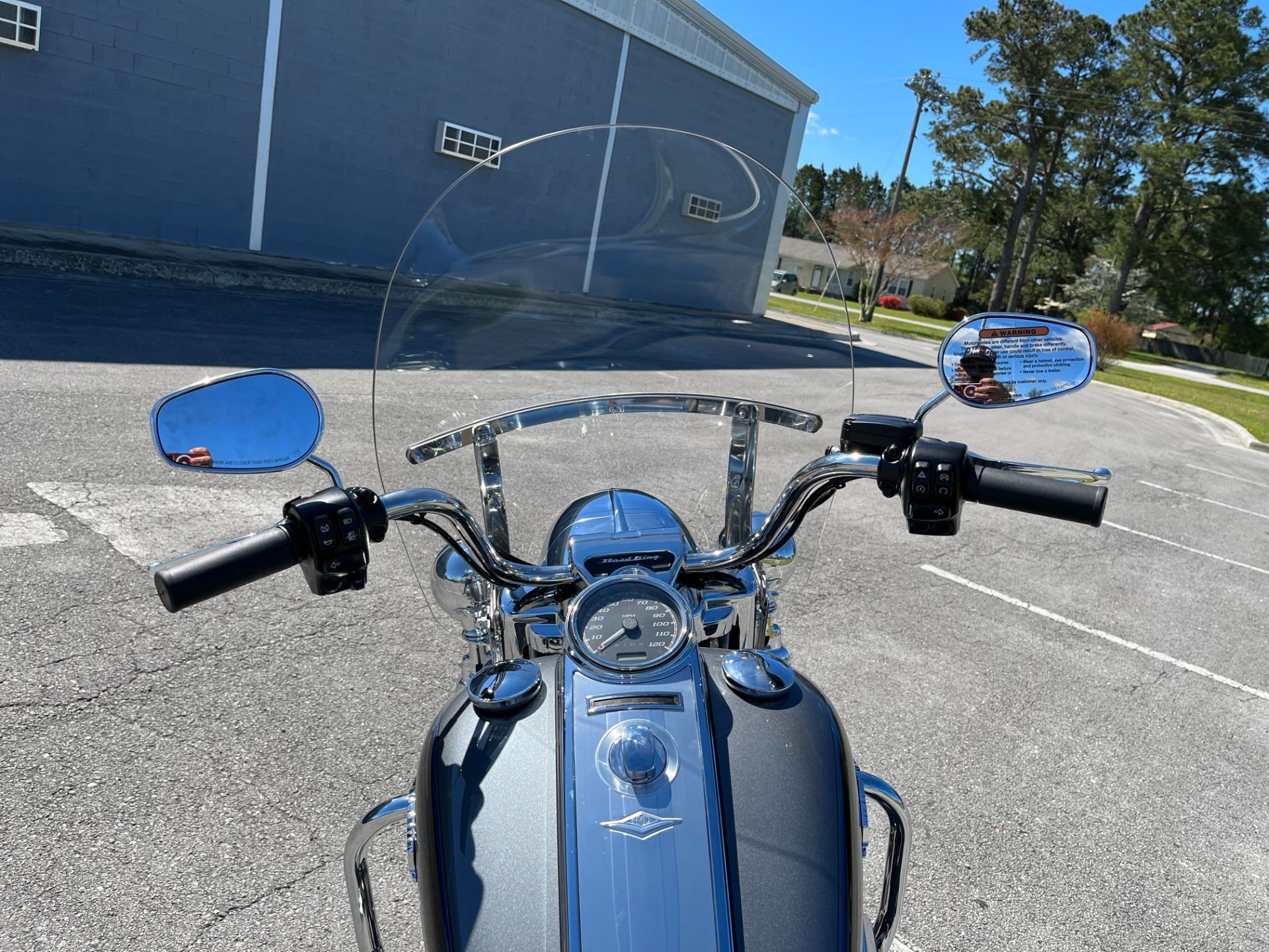 2022 Harley-Davidson Road King® in Jacksonville, North Carolina - Photo 8