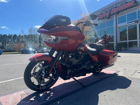 2024 Harley-Davidson Road Glide® in Jacksonville, North Carolina - Photo 3