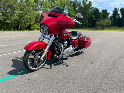 2021 Harley-Davidson Street Glide® in Jacksonville, North Carolina - Photo 11