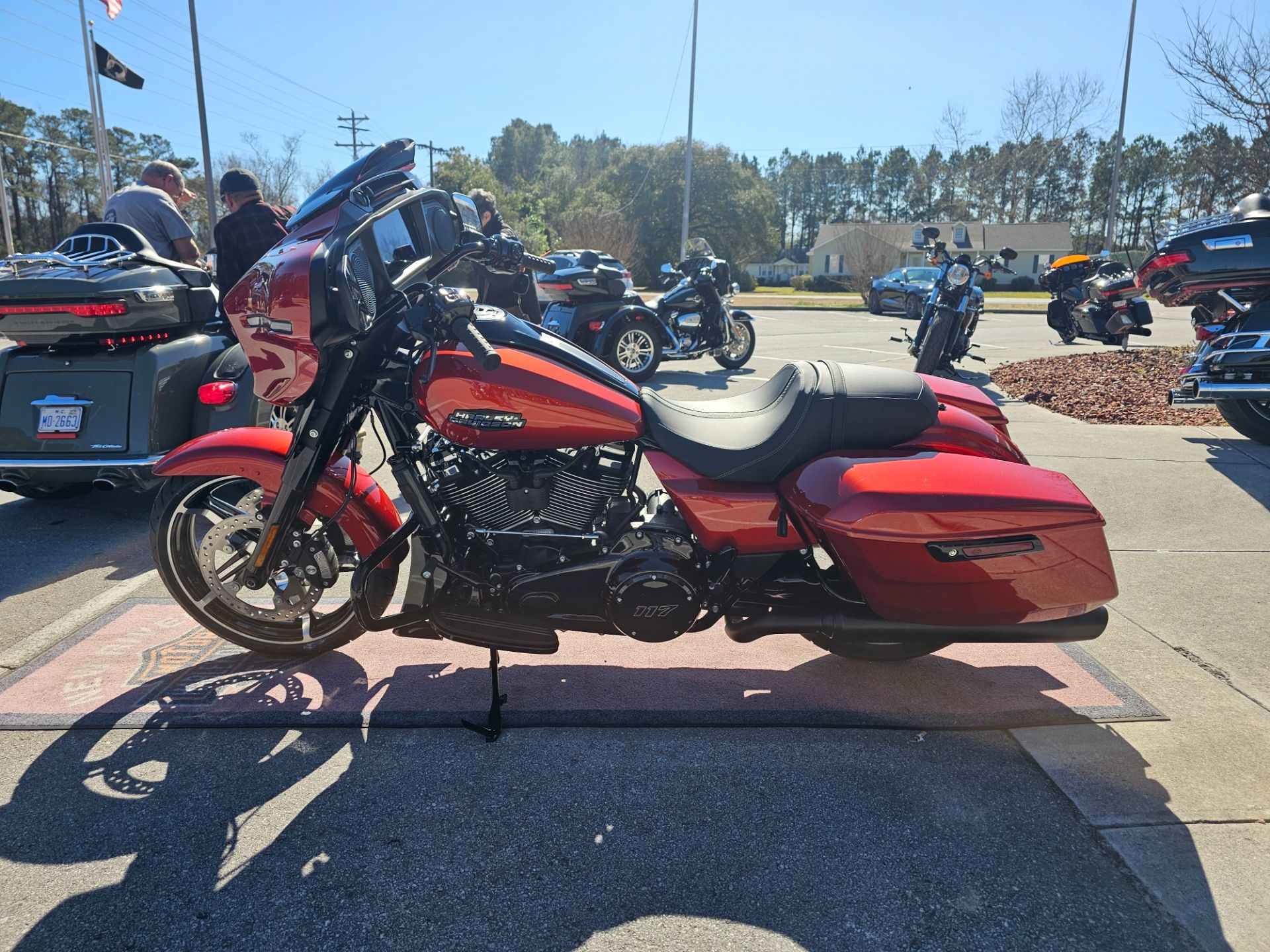 2024 Harley-Davidson Street Glide® in Jacksonville, North Carolina - Photo 2