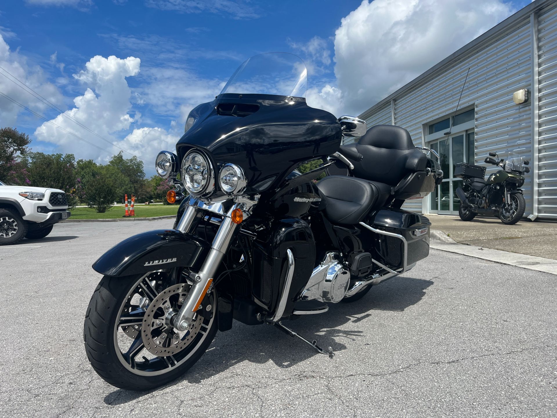 2022 Harley-Davidson Ultra Limited in Jacksonville, North Carolina - Photo 3