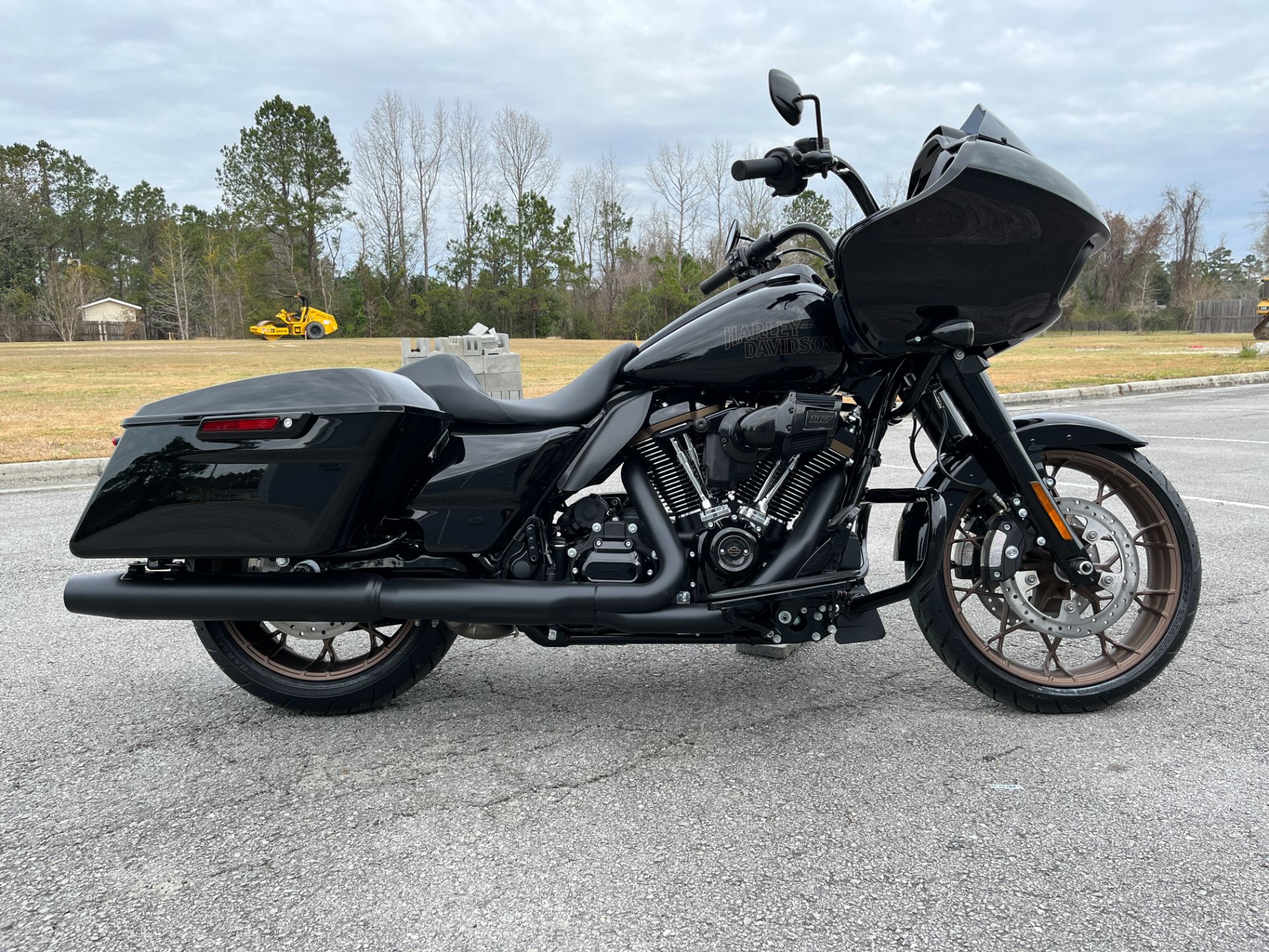 2022 Harley-Davidson Road Glide® ST in Jacksonville, North Carolina - Photo 1