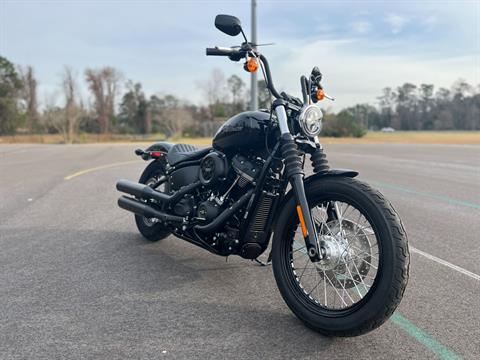 2019 Harley-Davidson Street Bob® in Jacksonville, North Carolina - Photo 4