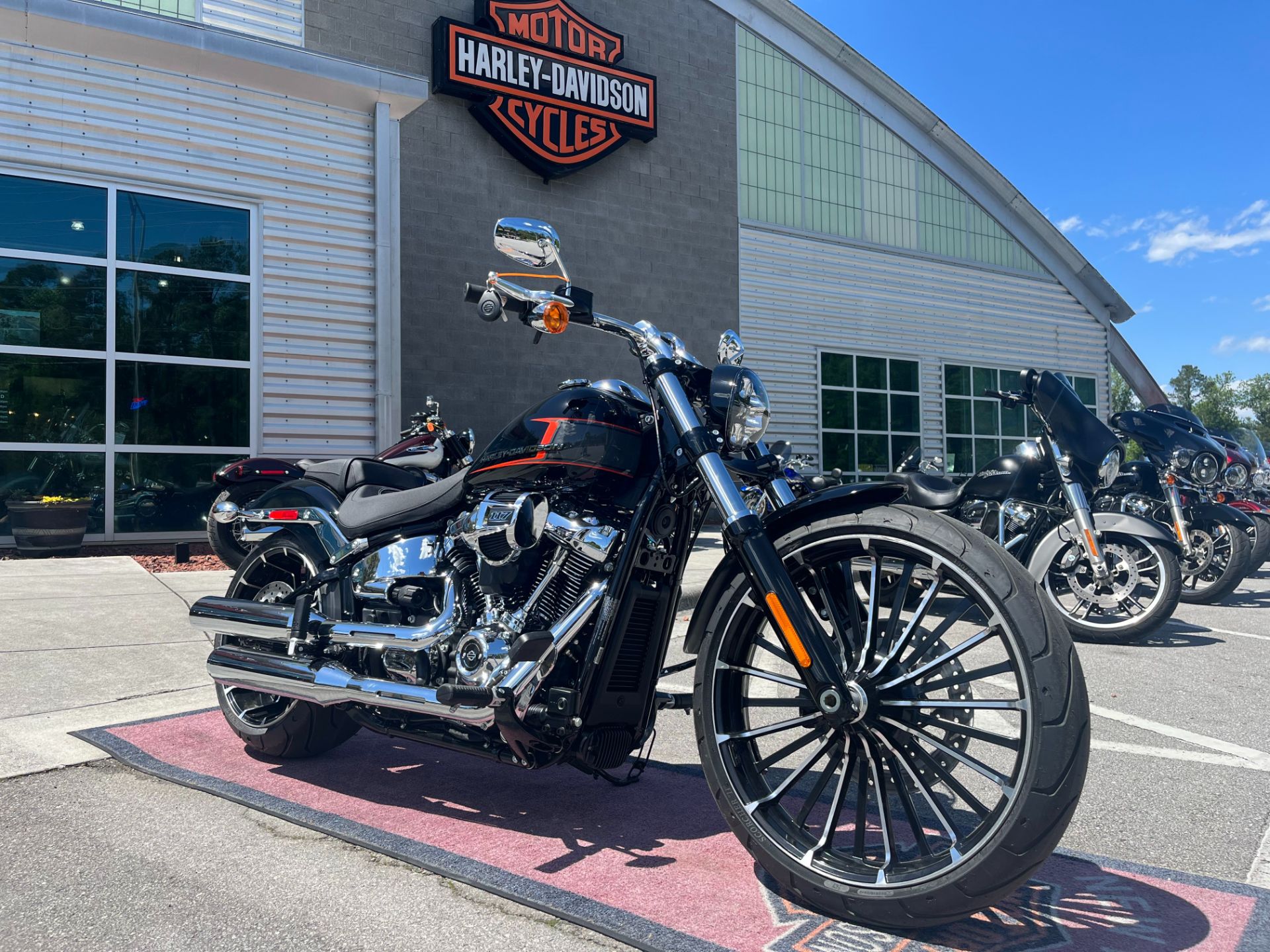 2023 Harley-Davidson Breakout® in Jacksonville, North Carolina - Photo 4