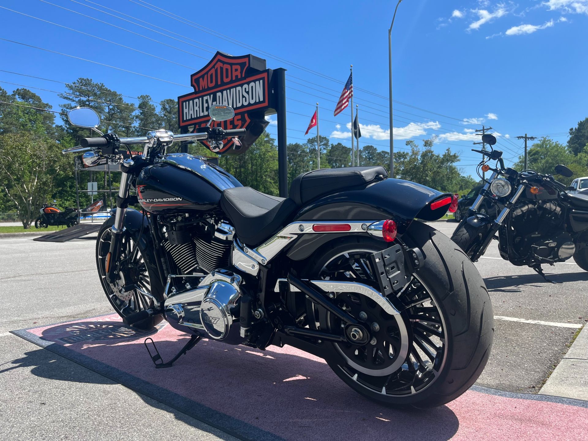 2023 Harley-Davidson Breakout® in Jacksonville, North Carolina - Photo 6